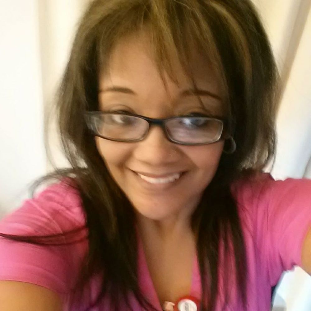 Meet your Posher, Neida